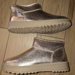 Sonoma Kids Ankle Boots Size 3